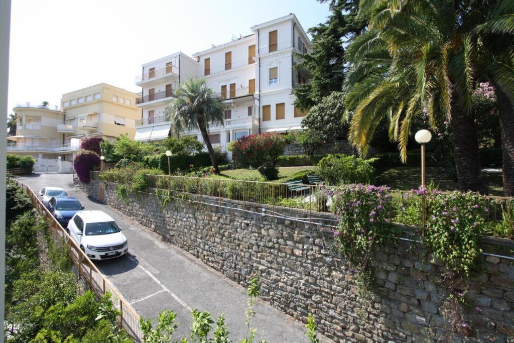 Rentopolis Trilocale Sanremo Casinò Exterior foto
